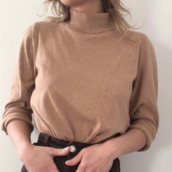 Camel coloured mock neck sweater - Picture 2 of 3